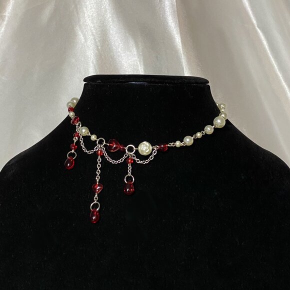 🩸 vampire love bite red blood droplet pearl choker necklace 🩸 - Picture 3 of 3